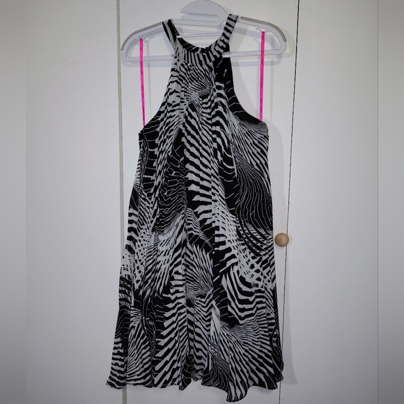 Betsey Johnson Dresses & Skirts - Betsey Johnson Black and White Patterned Dress